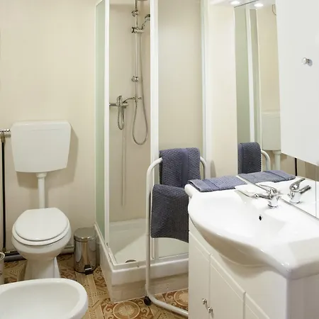 Dosso Al Porto Κατάλυμα σε φάρμα Rolo